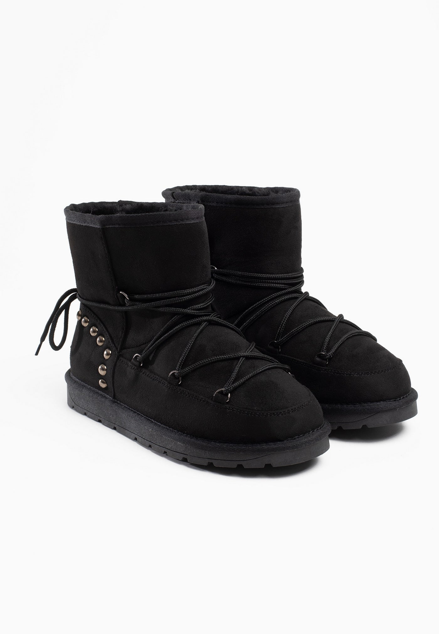 Paire de bottines fourrées Aine noires, laçage croisé passant dans des œillets
