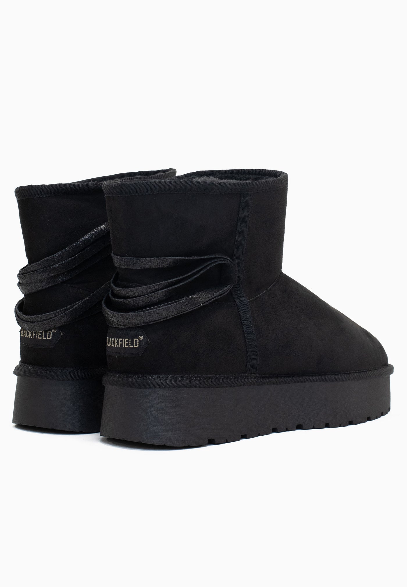 Paire de bottines fourrées Dolce noires de dos, brins croisés sur les deux tiges