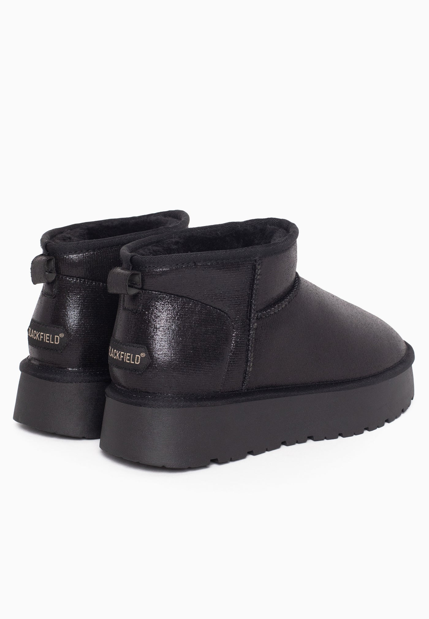 Paire de bottines fourrées Milli noir métallisé de dos, deux étiquettes aux talons