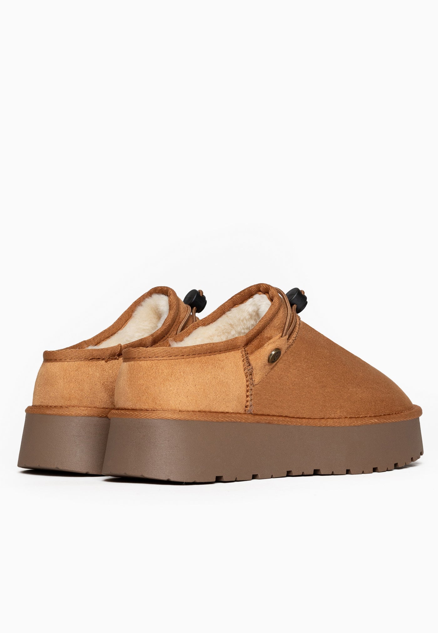 Paire de sabots fourrés Eblis camel de dos, doublure de fausse fourrure écrue