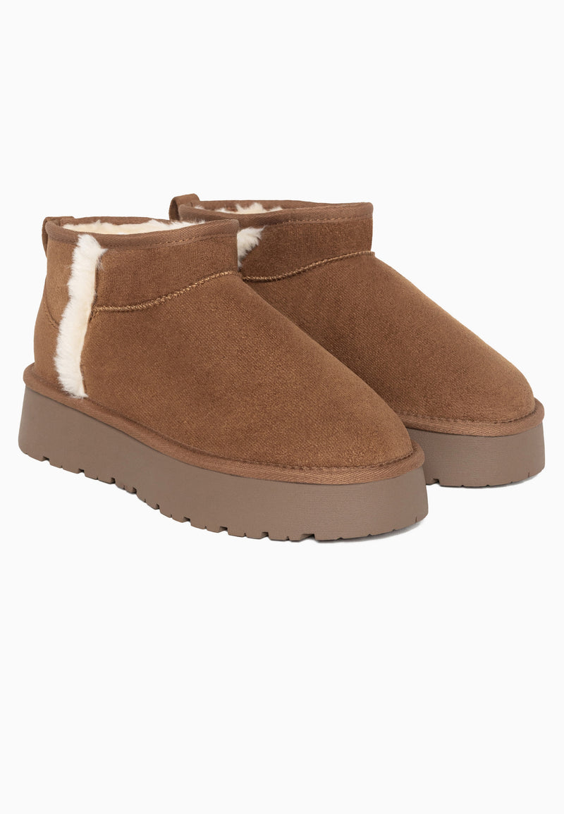 Bottines fourrées Brizz camel en paire, liseré de fausse fourrure crème au quartier