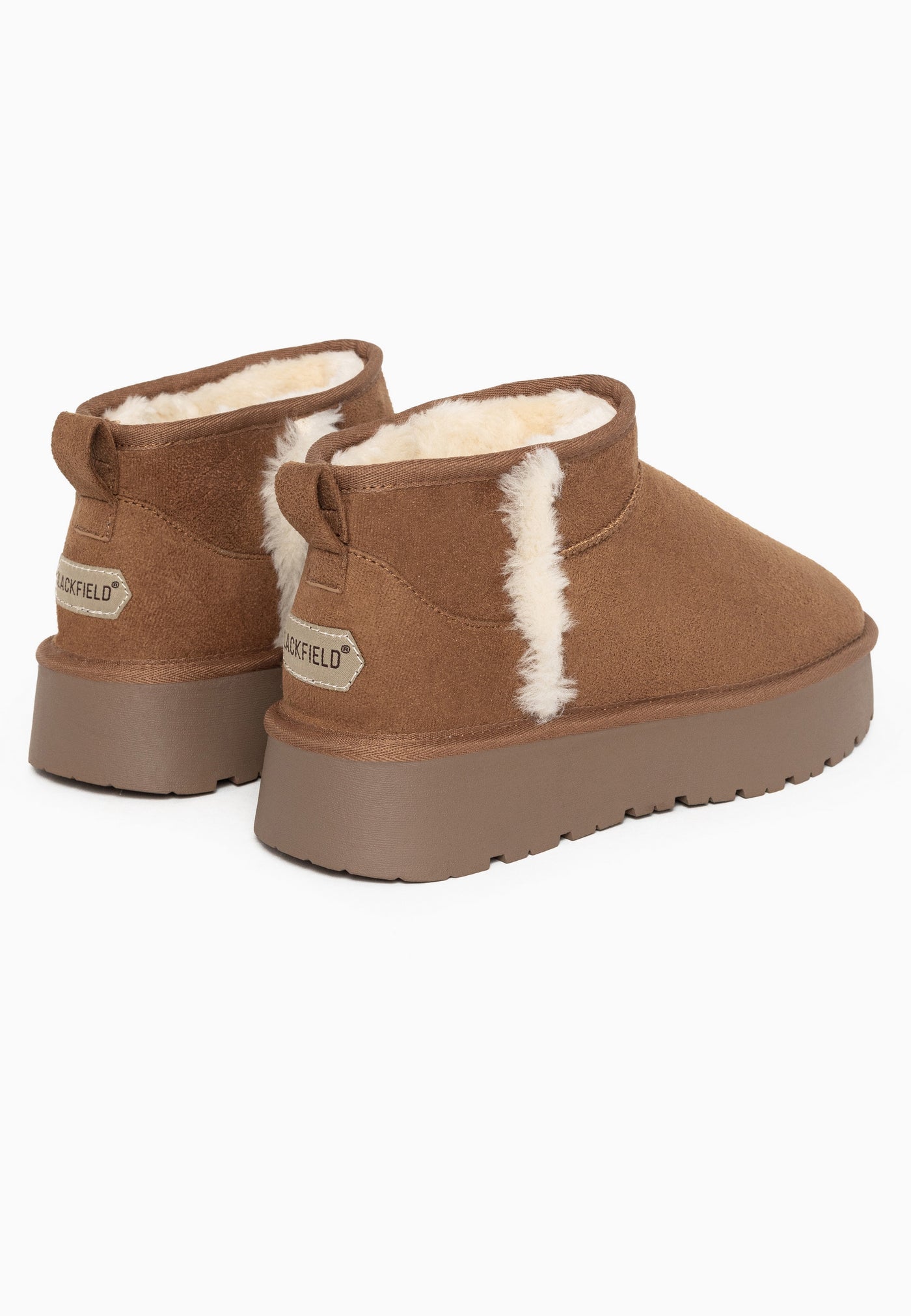 Bottines fourrées Brizz camel de dos, boucles de tirage et étiquettes aux talons