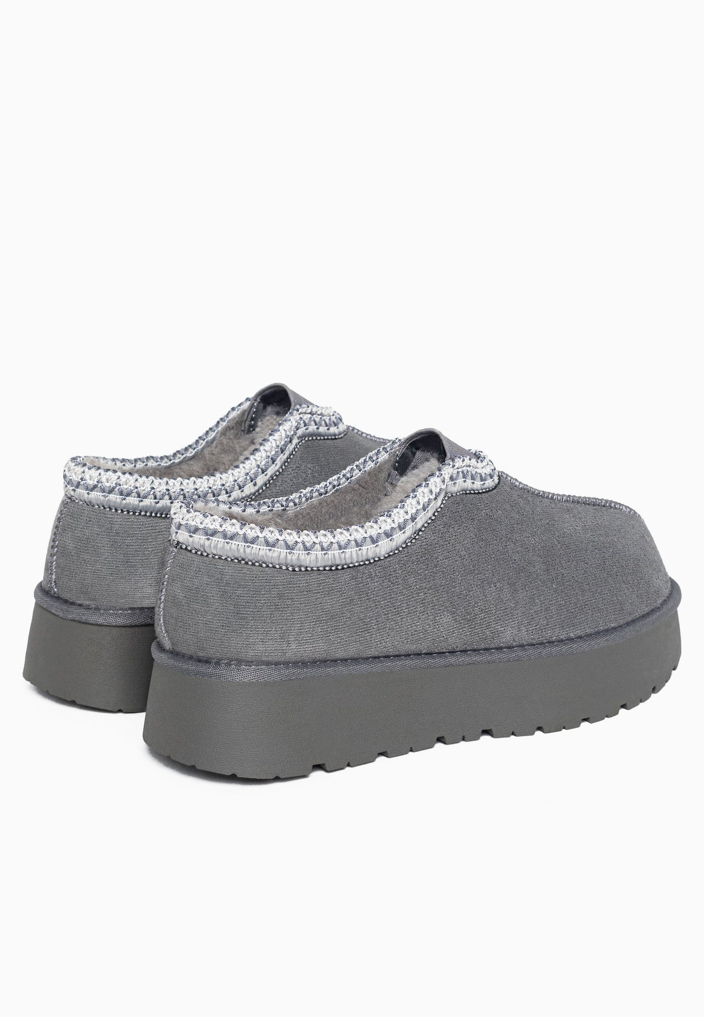 Paire de bottines fourrées Ben anthracite vue de dos, doublure grise visible à l'intérieur