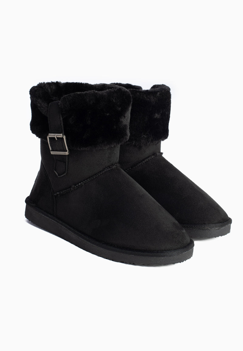 Les deux bottines fourrées Afton noires vue de trois-quarts, cols de fausse fourrure rabattus