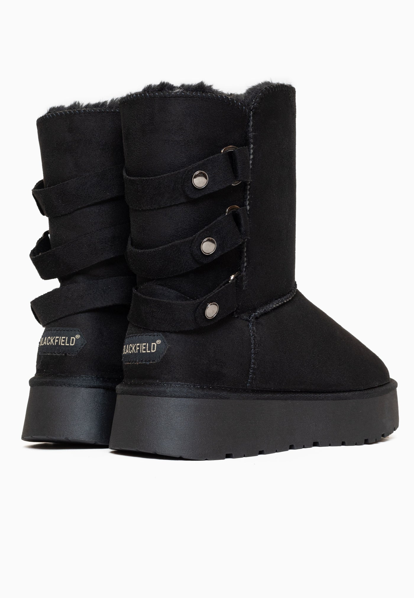 Paire de bottines fourrées Gena noires de trois-quarts arrière, étiquettes aux talons