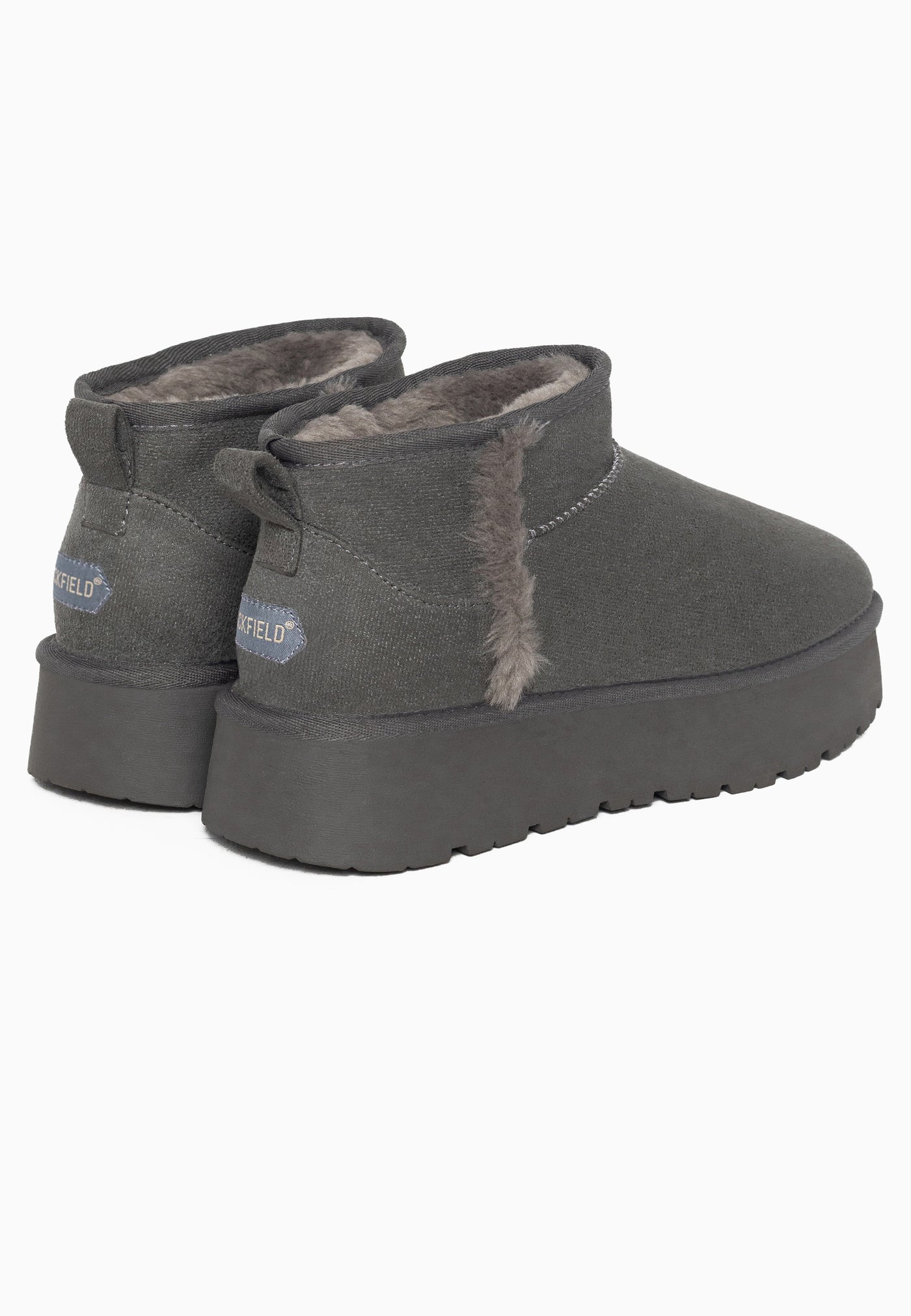 Paire de bottines fourrées Brizz anthracite vue de dos, étiquettes Blackfield aux talons