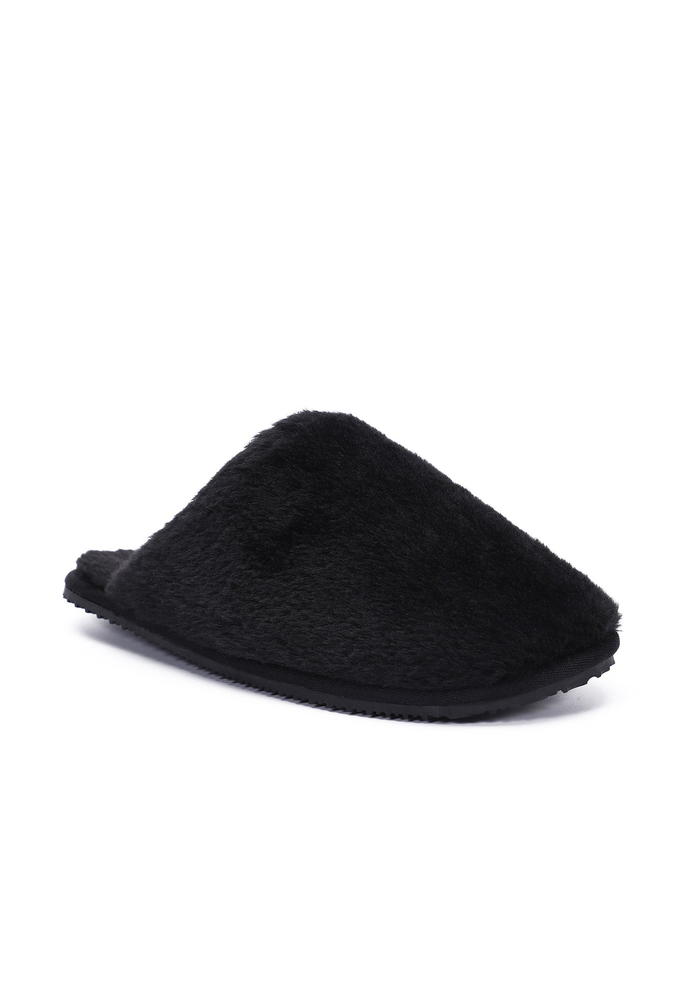 Chausson fourré Fraya noir de trois-quarts avant, pointe arrondie et bord régulier