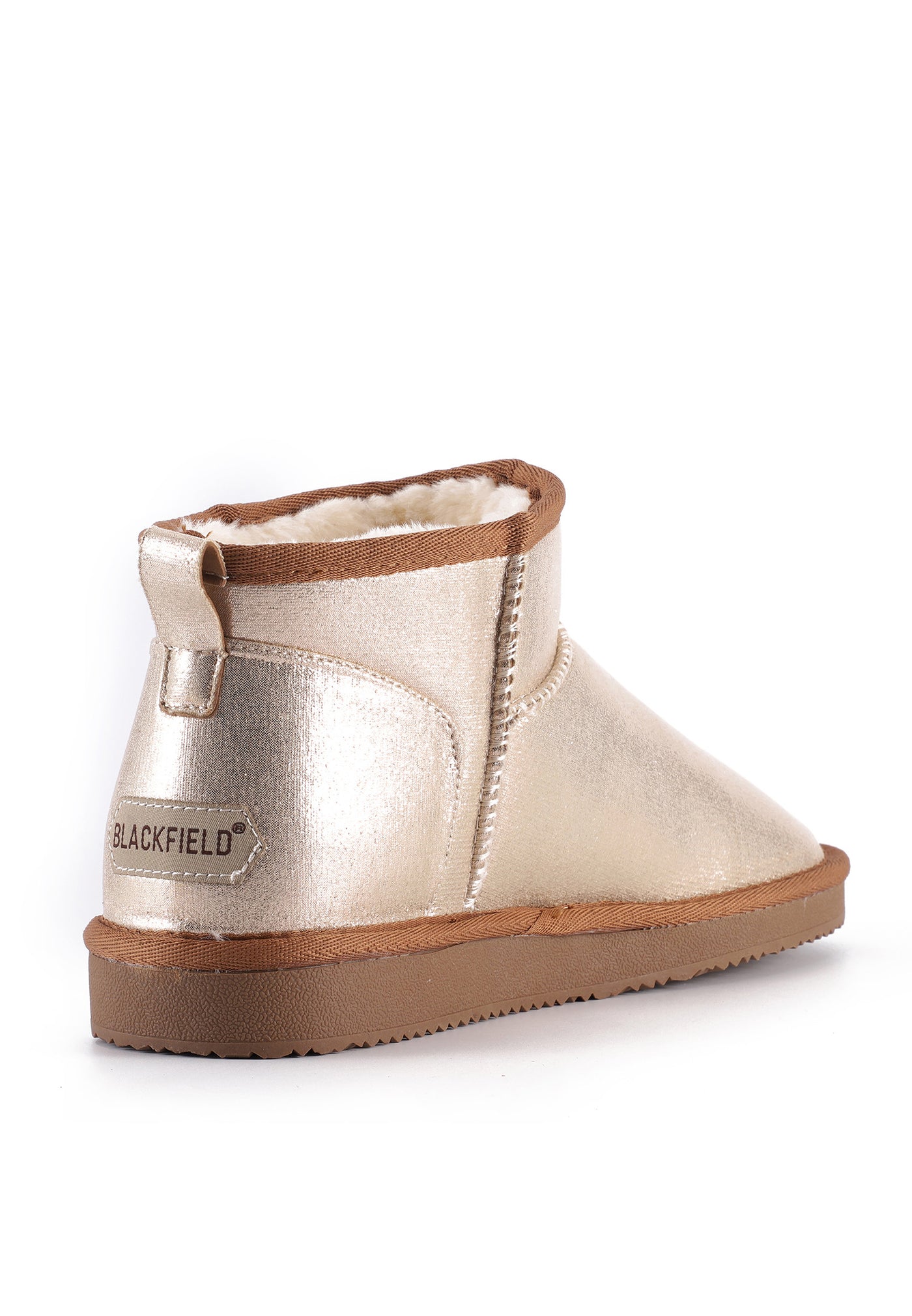 Bottine fourrée Mikela beige de trois-quarts arrière, étiquette Blackfield au talon