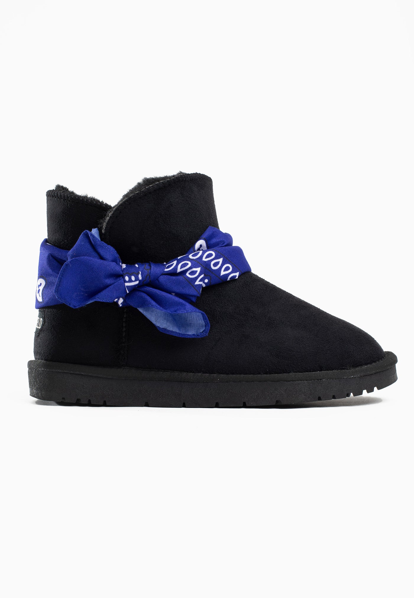 Bottine fourrée Wladimir noir et bleu de profil, nœud du foulard bleu roi à l’avant