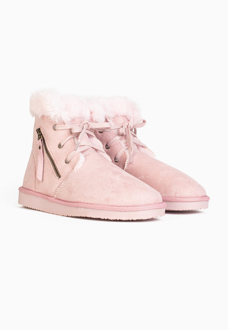 Paire de bottines fourrées Celia roses de trois-quarts, laçage rose ton sur ton