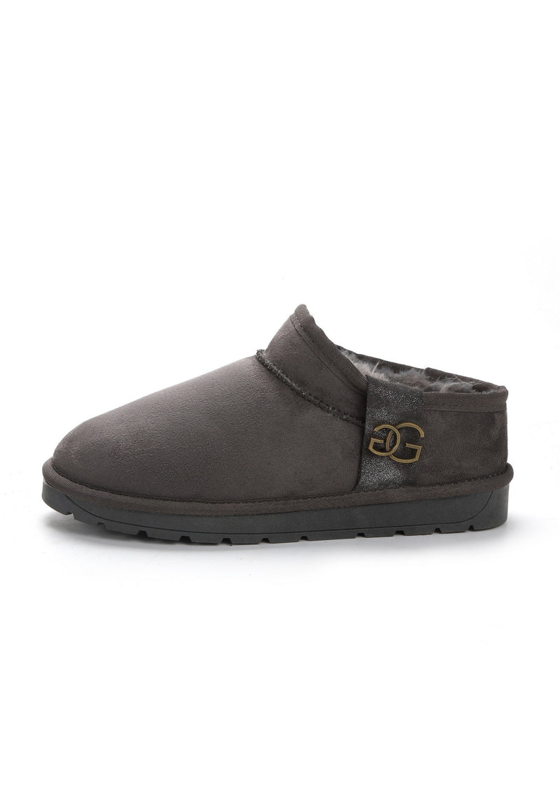 Bottine fourrée Edila anthracite de profil, empiècement pailleté et monogramme doré