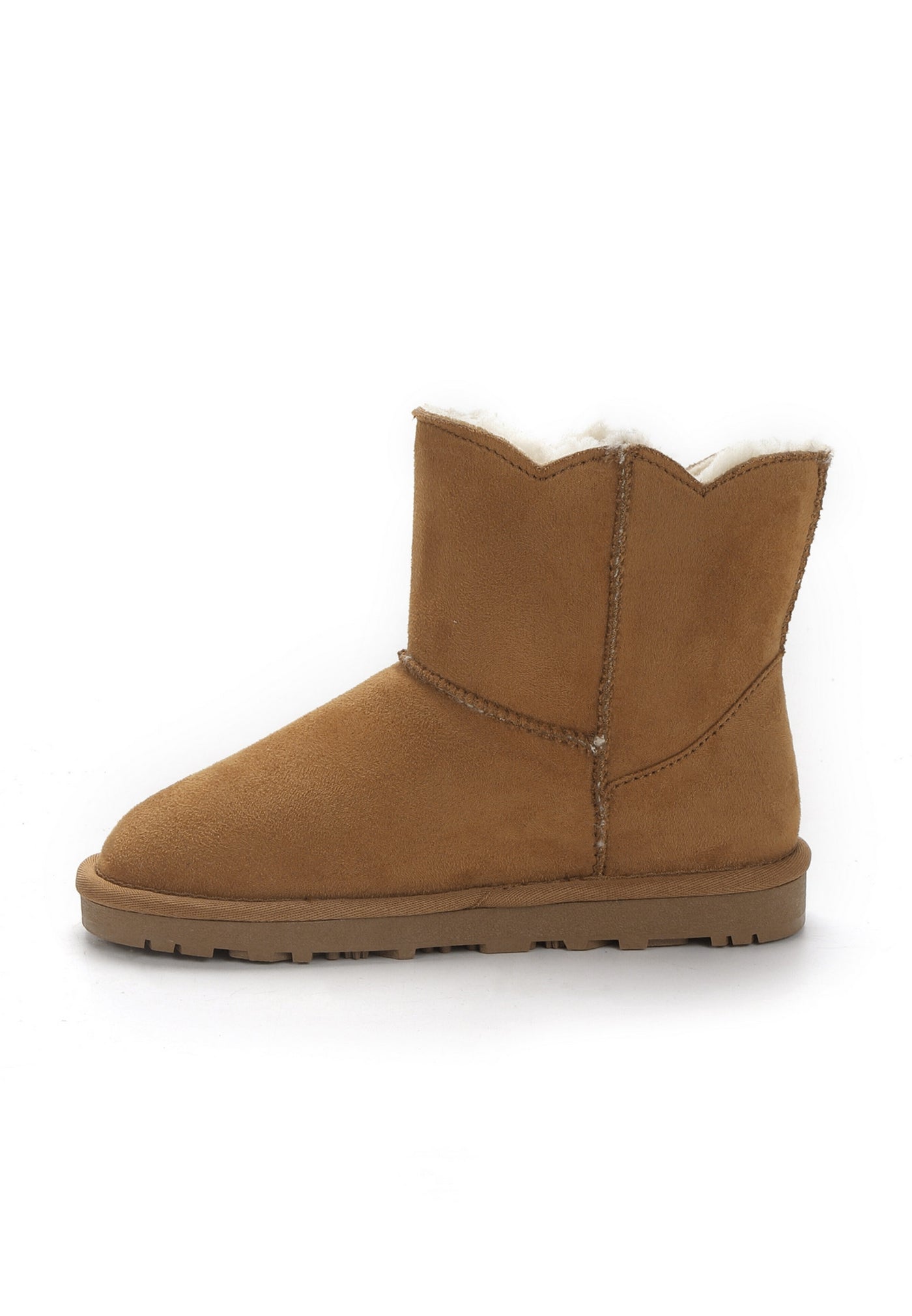Botte fourrée enfant Mina camel de trois-quarts, tige courte et semelle crantée camel