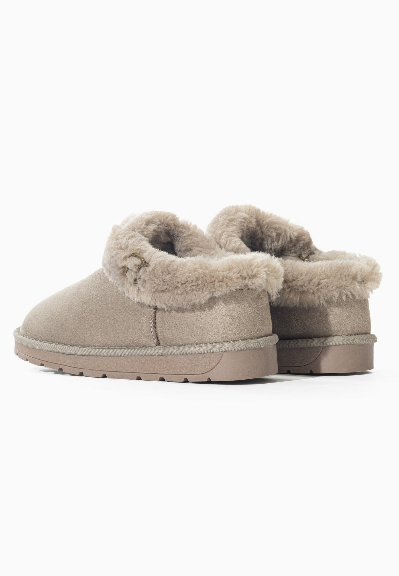 Paire de bottines fourrées Ensha naturel vue de dos, cols dressés et semelle épaisse