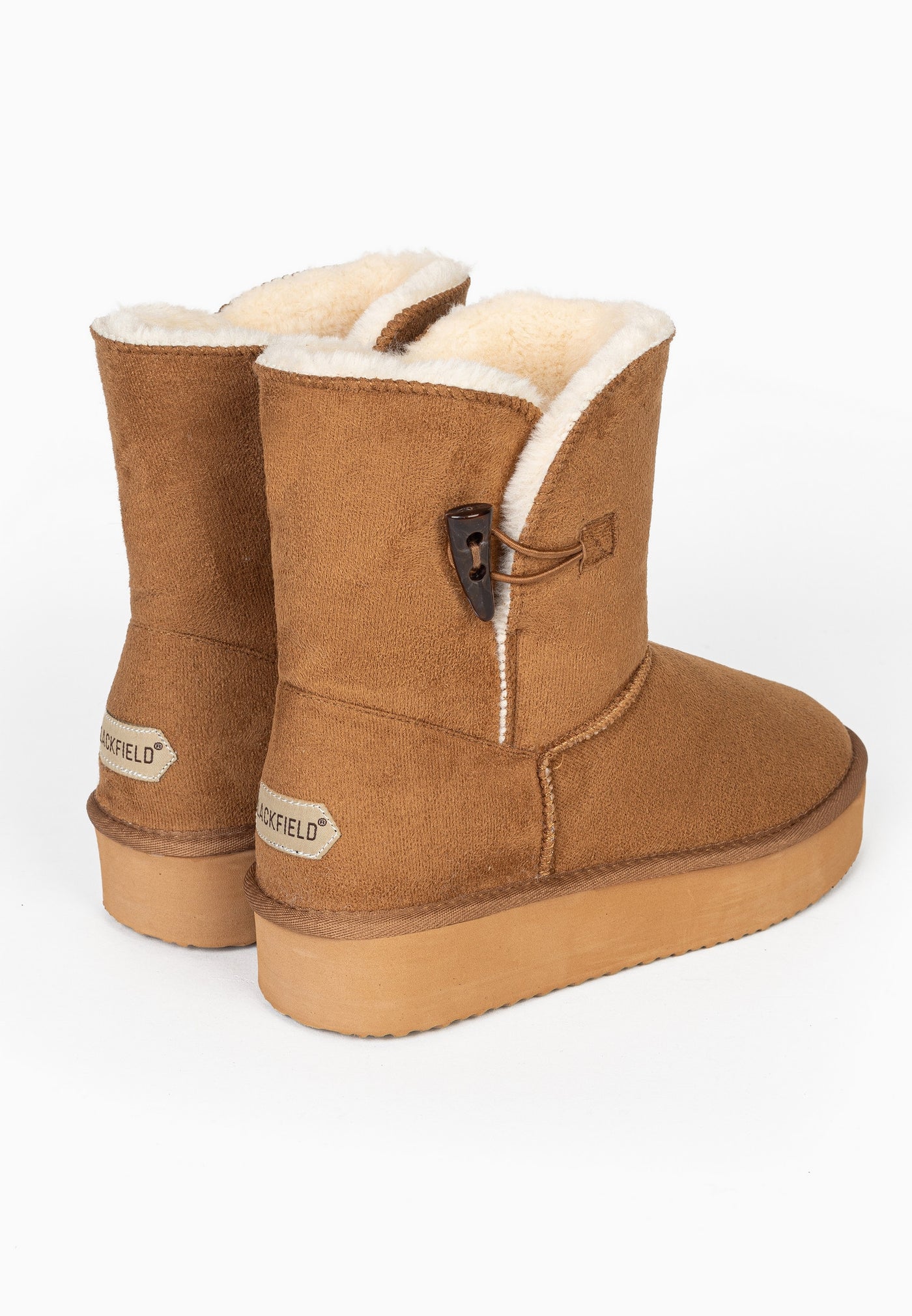 Paire de bottines fourrées Anais camel vue de dos, étiquettes Blackfield beiges