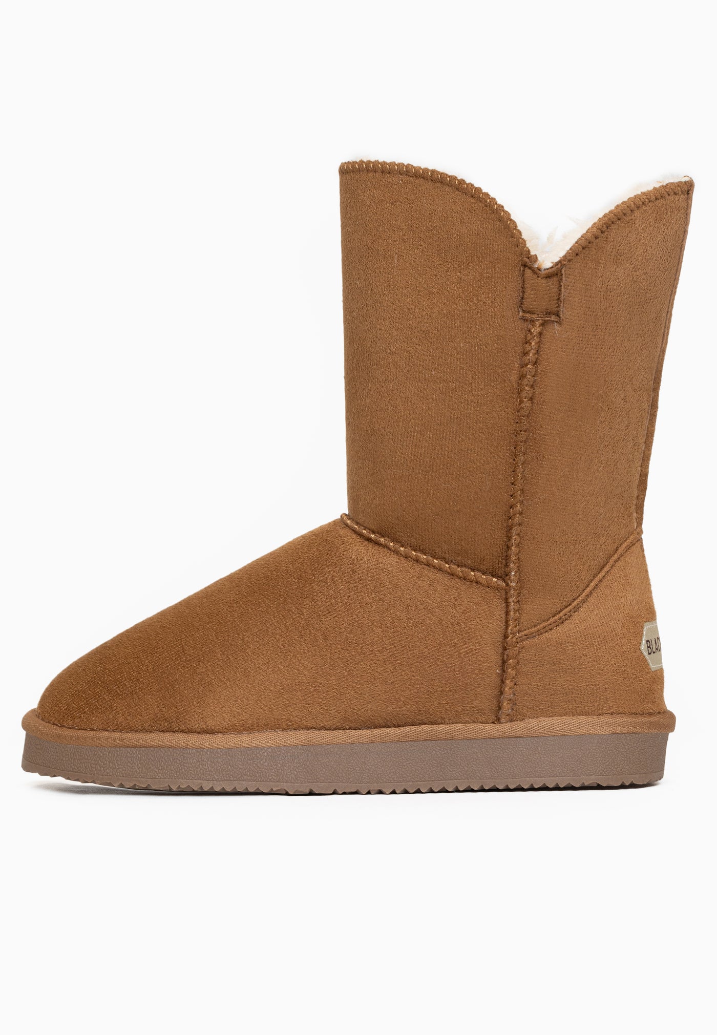 Bottine fourrée Ocean camel vue de près, étiquette Blackfield beige au talon
