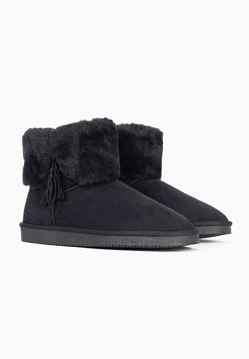 Paire de bottines fourrées Clary noires, revers de fausse fourrure replié et lacet à pompon