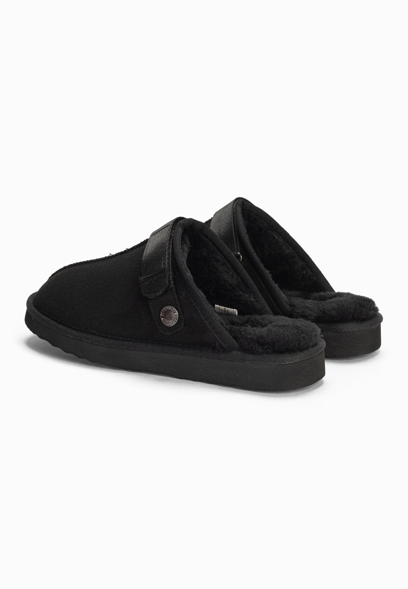Paire de chaussons fourrés Bao noirs vue de dos, talons ouverts et doublure noire