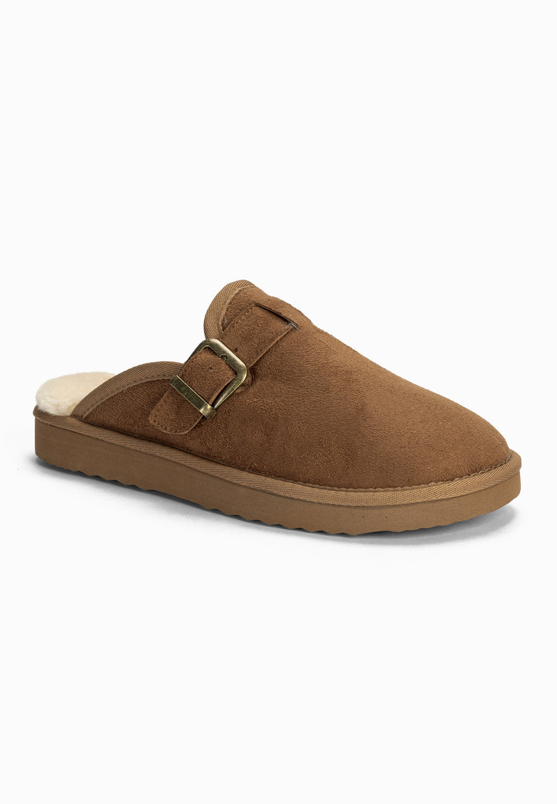 Chausson fourré Benoit camel de trois-quarts avant, bride à boucle carrée
