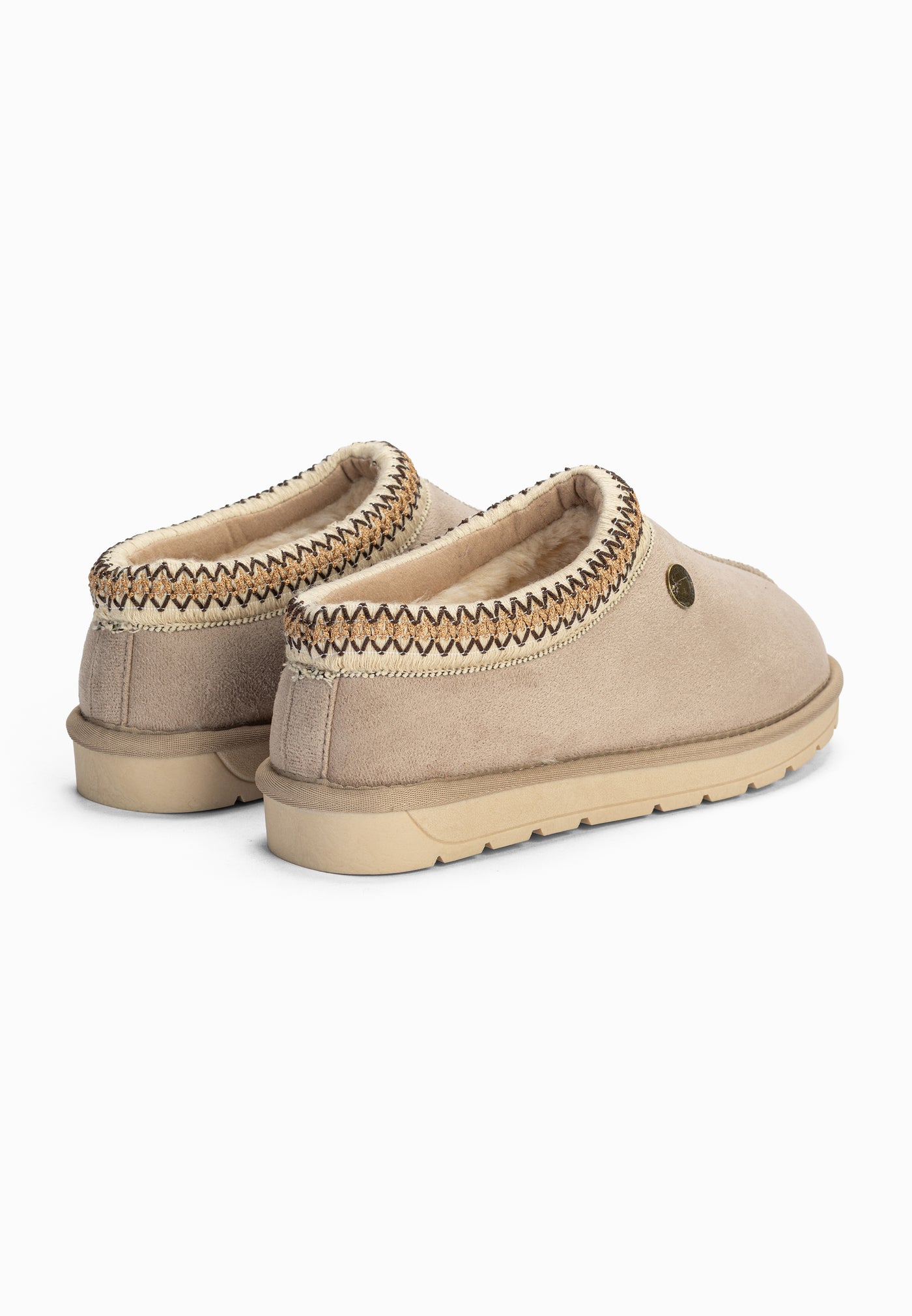 Paire de bottines fourrées Bruce beige sable de dos, col brodé et talon bas